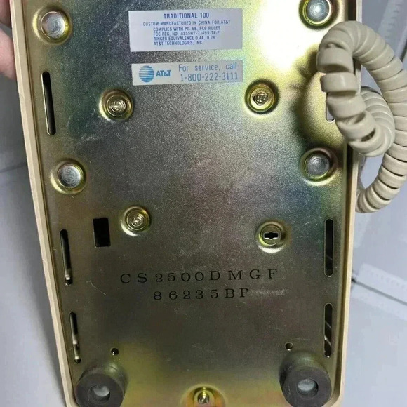 Vintage AT&T 100 Beige Push Button Desk Telephone Untested - Picture 8 of 8